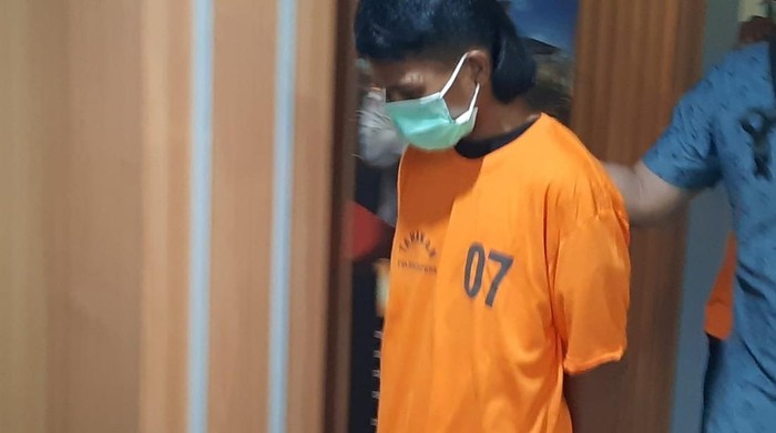 Demi Ponsel Seharga Rp30 Ribu, Pengamen di Serpong Tega Bunuh Wanita di Kamar Indekos